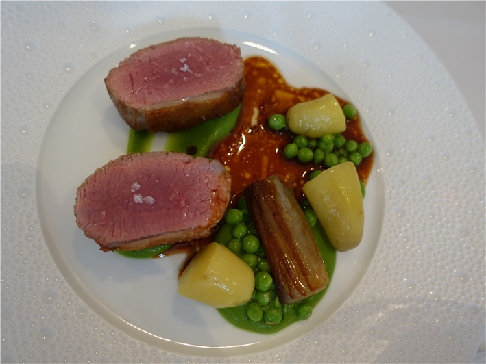 cannon of lamb with ratte potatoes